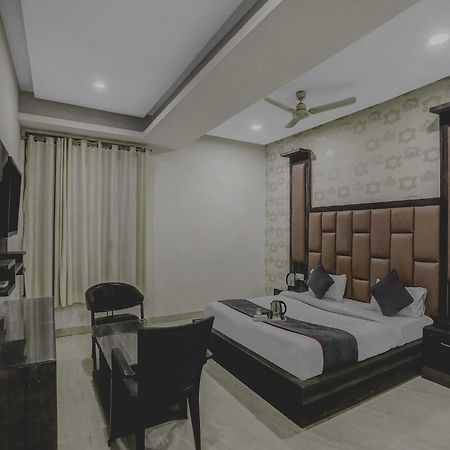Townhouse 22956 Hotel Grand Residency Delhi Zewnętrze zdjęcie