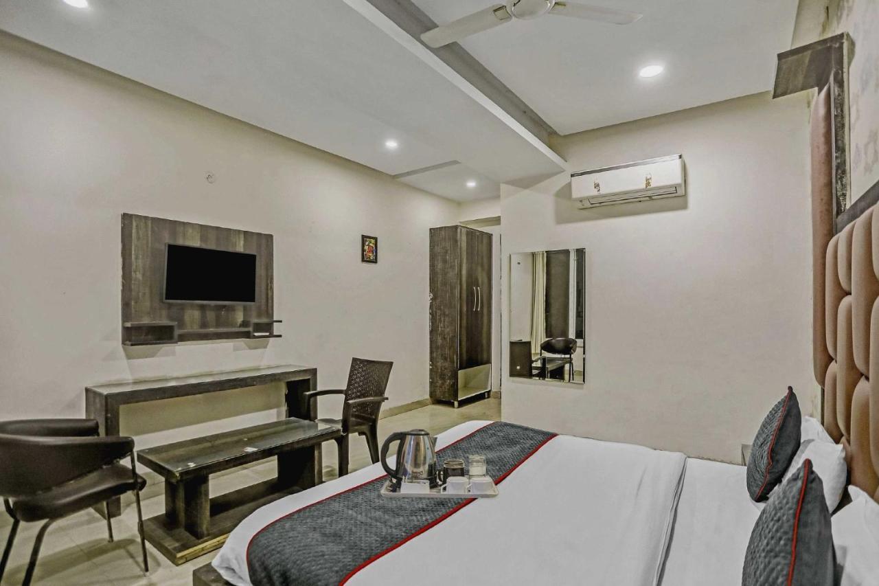 Townhouse 22956 Hotel Grand Residency Delhi Zewnętrze zdjęcie