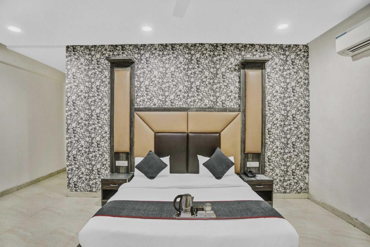Townhouse 22956 Hotel Grand Residency Delhi Zewnętrze zdjęcie