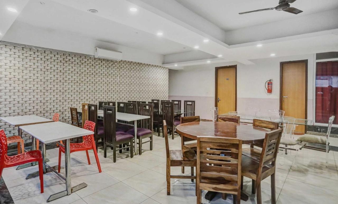 Townhouse 22956 Hotel Grand Residency Delhi Zewnętrze zdjęcie